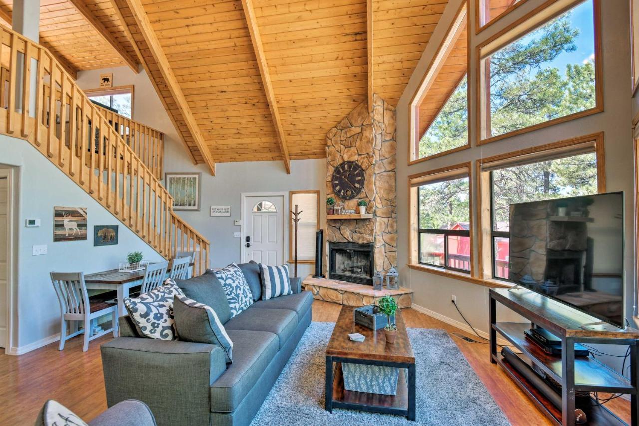 Updated And Modern Munds Park Home With Fire Pit! Dış mekan fotoğraf