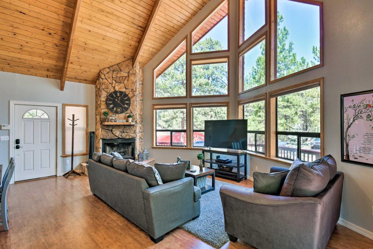 Updated And Modern Munds Park Home With Fire Pit! Dış mekan fotoğraf